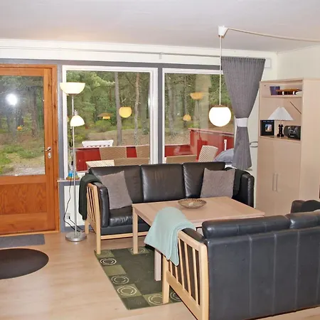 Apelone - 300m From The Sea By Interhome *