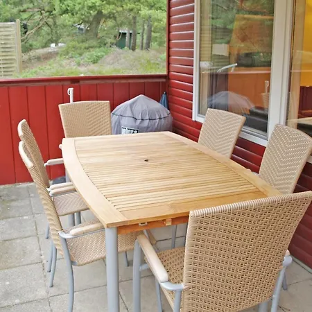 Apelone - 300m From The Sea By Interhome Feriehus *